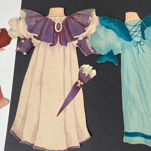 Vintage | Raphael Tuck & Sons Paper Doll Dresses & Hats Set - Blue, Teal, Cream - Picture 5 of 11